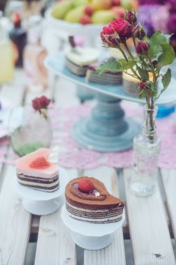 Farbenfrohes Verlobungsshooting in der Südsteiermark | Hochzeitsplaner Graz | Wedding Planer Graz