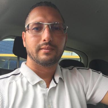 Standing Chauffeur Service