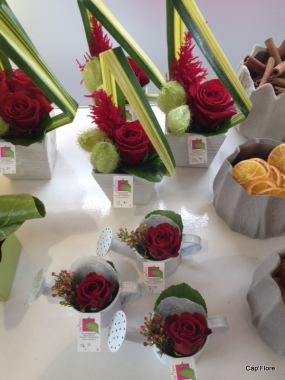 Compositions florales et centres de table pour offrir.