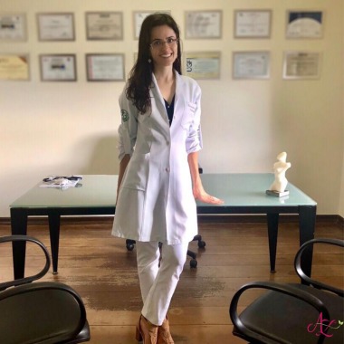 Profissional: Alessandra Zambom