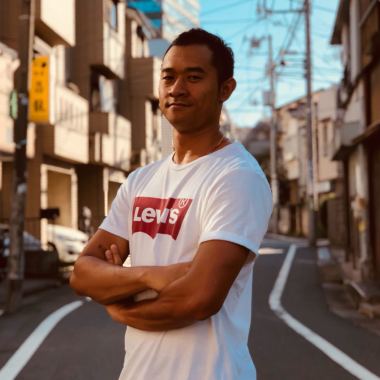 Tolé Kitnavong