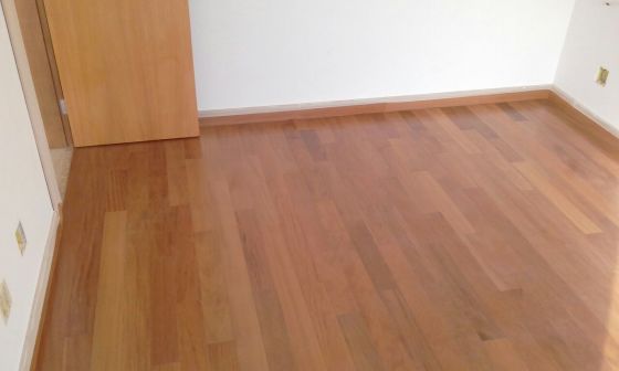 Piso em madeira maciça Cumaru - Piso Pronto