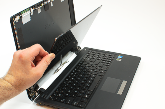 replace_laptop_screen_009_610x404.png