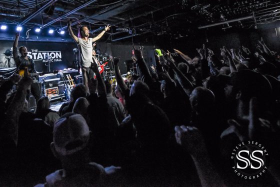On Tour with Smashing Satellites