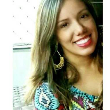 Larissa Rosa Advogada