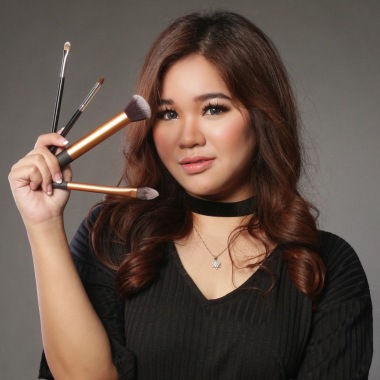 Jessie Tan Makeup Artist