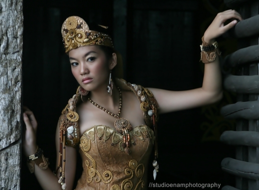 Fashion Photoshoot Rumah Betang Pontianak