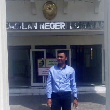 Agus Warsito,Sh , Lawyer