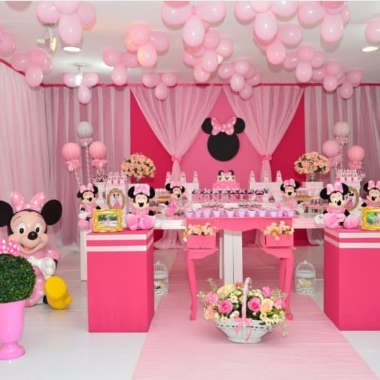 Beezcharmantevents