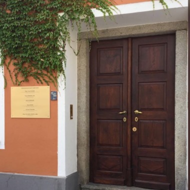 Eingang der Gemeinschaftspraxis Carpe Diem Linz