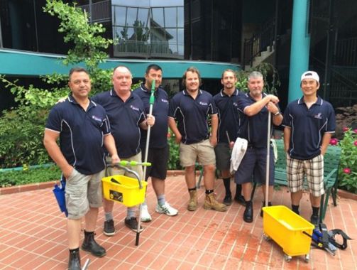 Hirange professional window cleaners Melbourne team