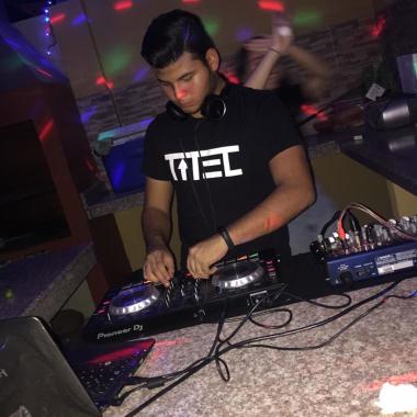 Dj Titec