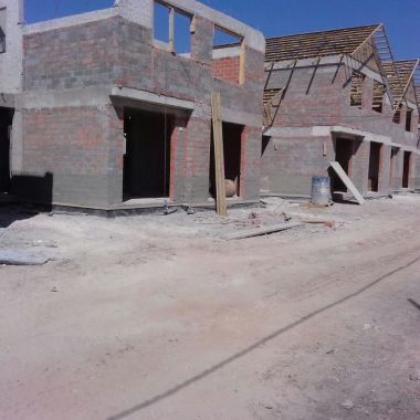 Contratista Fernando Becar Saravia Eirl S.A.