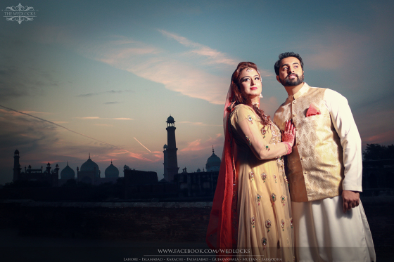 A beautiful couple wanted a touch of history on their engagement day. We took them to Shahi  Qila in Lahore,Pakistan to give them their desired wedding photos. #Weddingphotographers
