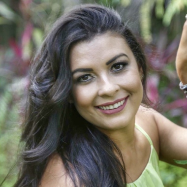 Psicologa Débora Alves