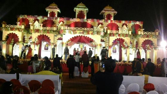 royal theme