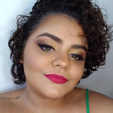 Marina Lima Makeup