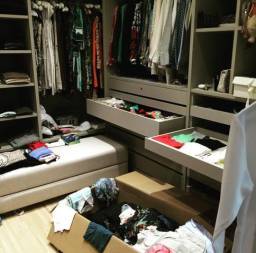 Organização de closet feminino x masculino