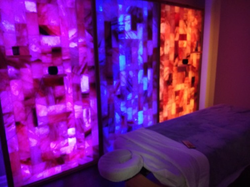 Himalayan Salt Wall Massage room 