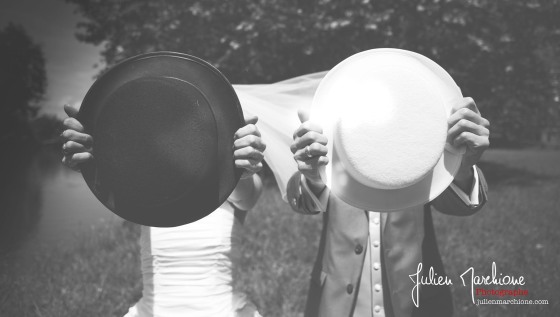 Couple au chapeau Julien Marchione