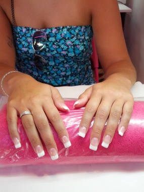 réalisation capsule gel/french