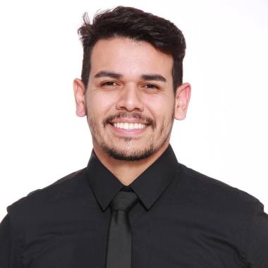 Psicólogo Leandro Medeiros (Crp – *information hidden*