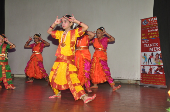 Bharatnatyam Performance by the Students