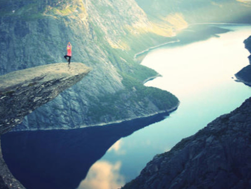 EVEIL SPIRITUEL 
Vous vous ouvrez à une réalité plus vaste.
Vous découvrez les différents plans de conscience de l'être.
Vous vous éveillez à votre réalité vibratoire.

**