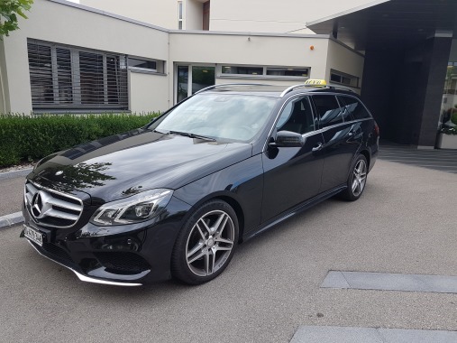 Voiture 4 places, 4×4
