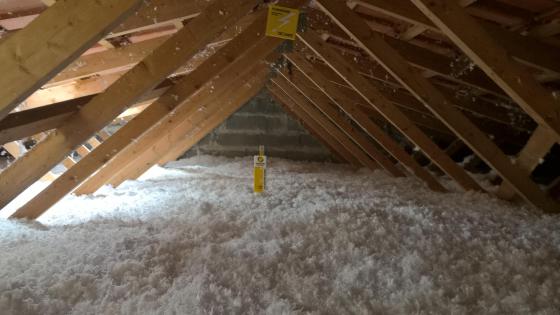 travaux de mise en place d'isolation normes accés au CITE et prime CEE