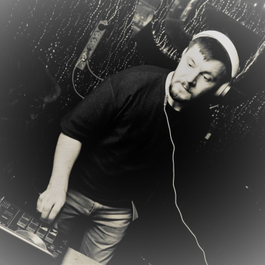Dj Biz