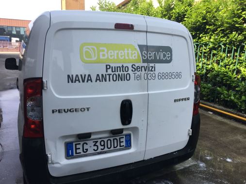 ADESIVI AUTO