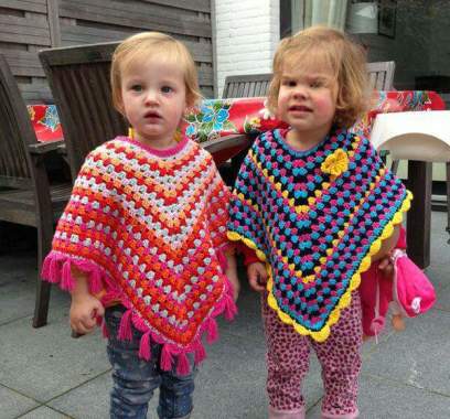 Ponchos de niñitas a crochet