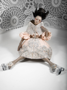Guo Pei Haute couture Réalisation Coiffure.