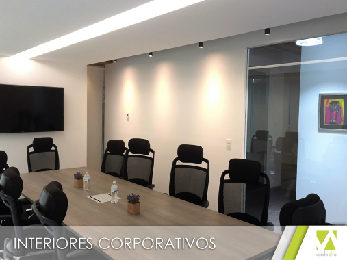 Diseño y construcción de oficinas