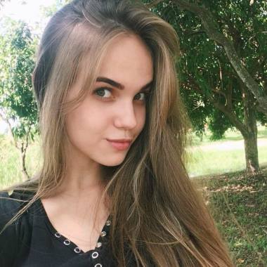 Babá/Professora De Matemática
