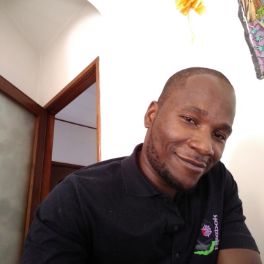 	Bertho  Kendzo