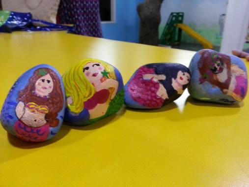 Summer Camp in Secunderabad-pebble painting