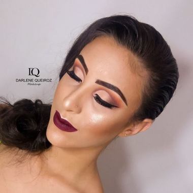 Darlene Queiroz Ateliê De Maquiagem E Estética