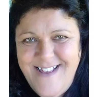 Nd Terapeuta Holística E Reikiana/ Massoterapeuta