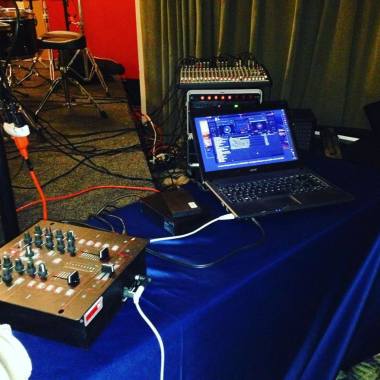Sonido para Dj. y grupos.
