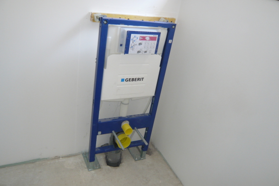 Installation de WC Suspendu de Marque Gébérit