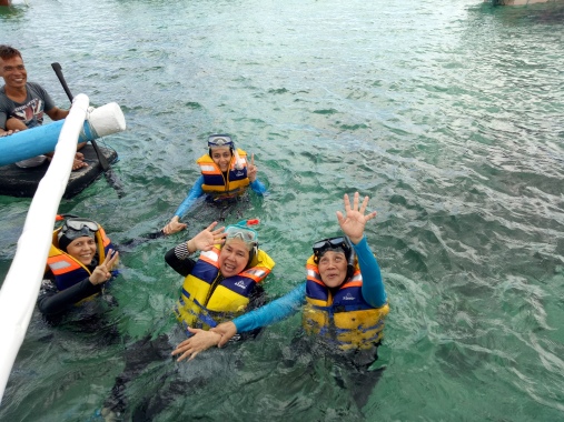 snorkeling trip in lombok