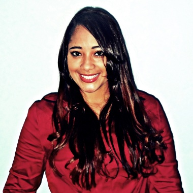 Monique Silveira Edificações & Interiores