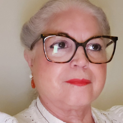 Eunice De Freitas