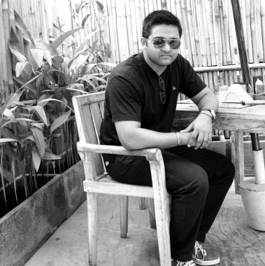 Calcutta Photos Inc.