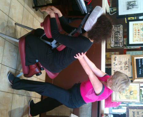 Massage amma sur chaise, une relaxation du haut du corps