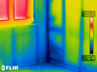 Wir bieten Thermografie zur Überprüfung von Gebäuden an