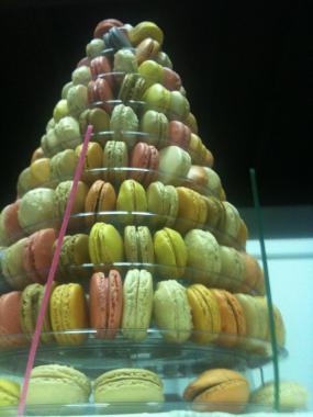 Pyramide de macarons maison