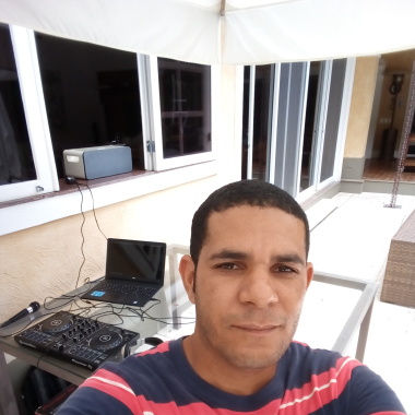 Dj Para Festas E Eventos